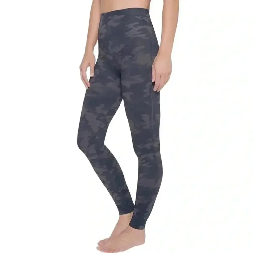 Spanx Womens Camo Leggings Look At Me Now Seamless Size XL NWOT - Picture 1 of 11